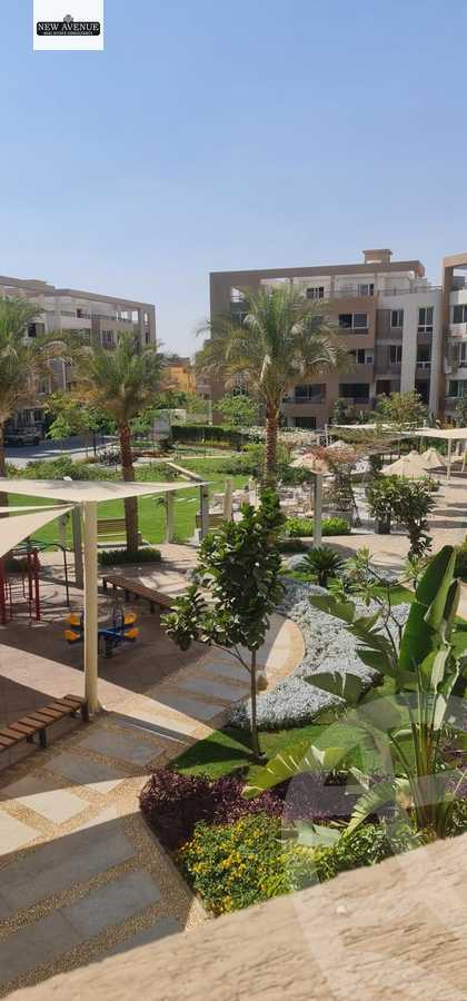 https://aqarmap.com.eg/en/listing/6018416-for-sale-cairo-el-shorouk-compounds-granda-life
