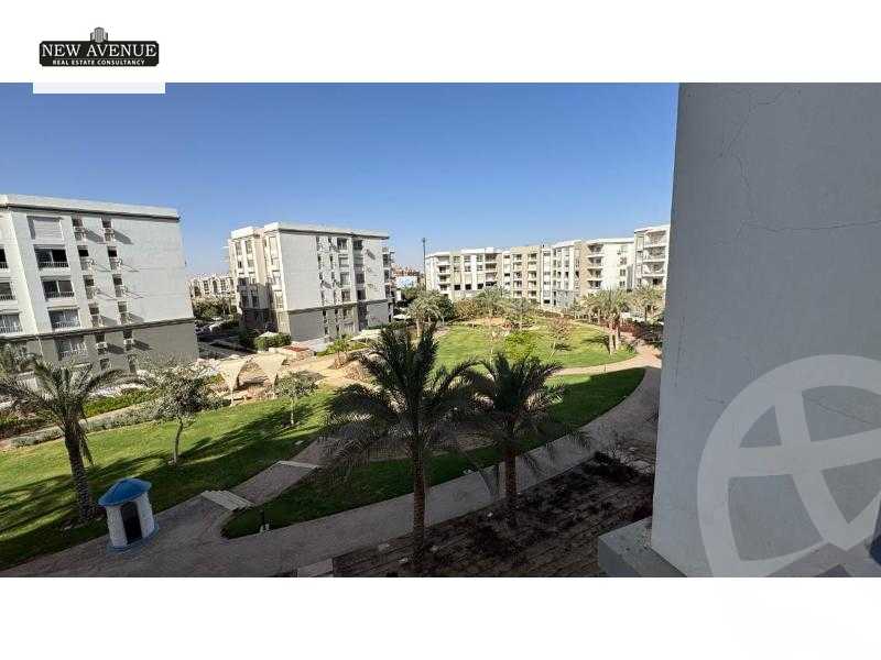https://aqarmap.com.eg/en/listing/6020448-for-sale-cairo-new-cairo-compounds-hyde-park-park-corner-hyde-park