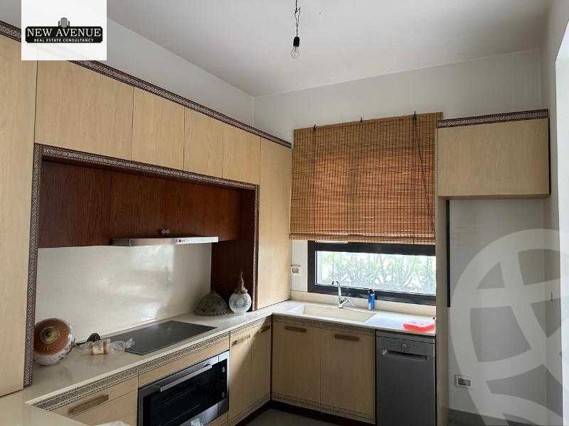 https://aqarmap.com.eg/en/listing/6020908-for-sale-cairo-el-shorouk-compounds-alborouj