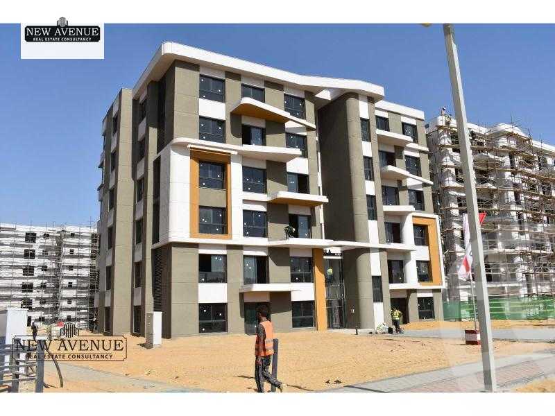 https://aqarmap.com.eg/en/listing/6021117-for-sale-cairo-new-cairo-compounds-cleo-water-residence-palm-hills