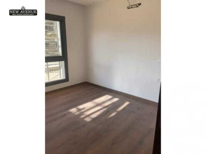 https://aqarmap.com.eg/en/listing/6021819-for-sale-cairo-new-cairo-compounds-cleo-water-residence-palm-hills