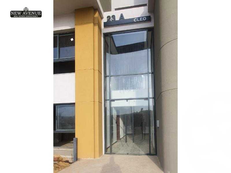 https://aqarmap.com.eg/en/listing/6021819-for-sale-cairo-new-cairo-compounds-cleo-water-residence-palm-hills