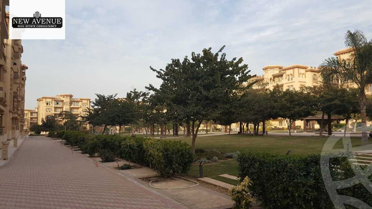 https://aqarmap.com.eg/en/listing/6022267-for-sale-cairo-new-cairo-compounds-hayati-residence