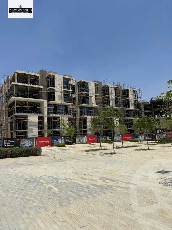 https://aqarmap.com.eg/en/listing/6026296-for-sale-cairo-new-cairo-compounds-mwntn-fyw-y-syty-club-park-mountain-view-icity