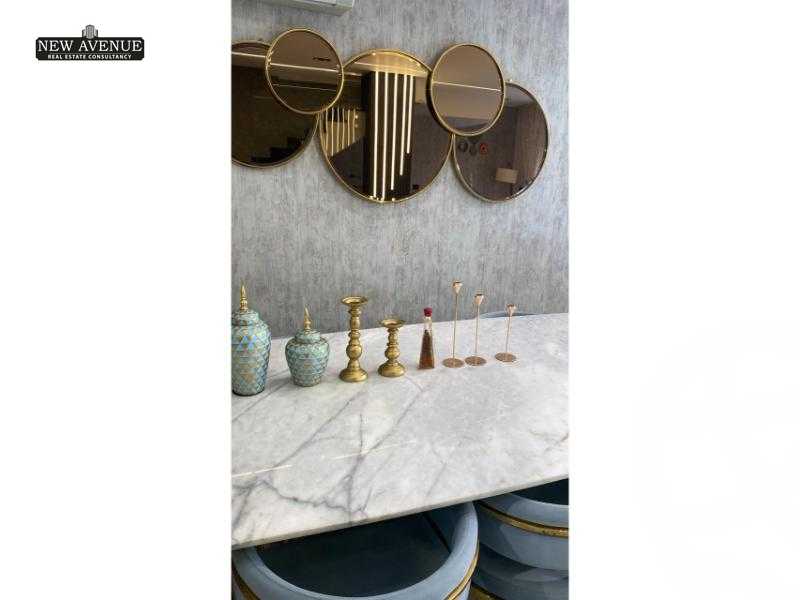 https://aqarmap.com.eg/ar/listing/6036388-for-sale-cairo-new-cairo-compounds-mountain-view-hyde-park