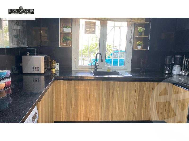 https://aqarmap.com.eg/ar/listing/6036388-for-sale-cairo-new-cairo-compounds-mountain-view-hyde-park