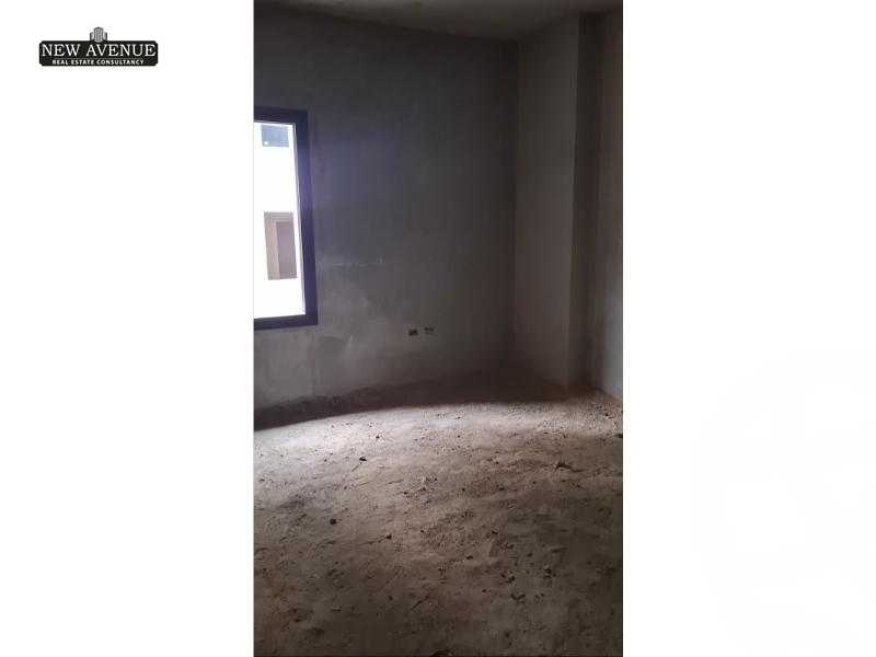 https://aqarmap.com.eg/en/listing/6036492-for-sale-cairo-new-cairo-lmstqbl-syty-compounds-kmbwnd-l-myrd-lmstqbl