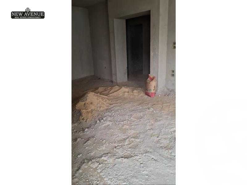 https://aqarmap.com.eg/en/listing/6036492-for-sale-cairo-new-cairo-lmstqbl-syty-compounds-kmbwnd-l-myrd-lmstqbl