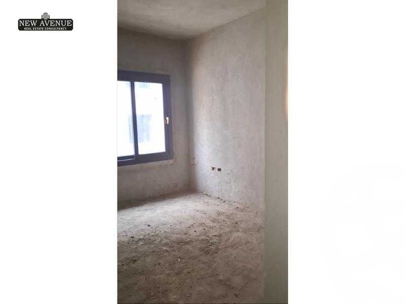 https://aqarmap.com.eg/en/listing/6036492-for-sale-cairo-new-cairo-lmstqbl-syty-compounds-kmbwnd-l-myrd-lmstqbl
