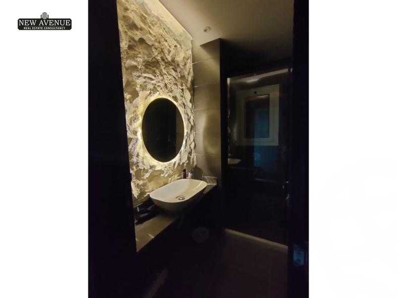 https://aqarmap.com.eg/ar/listing/6036567-for-sale-cairo-new-cairo-compounds-mountain-view-hyde-park