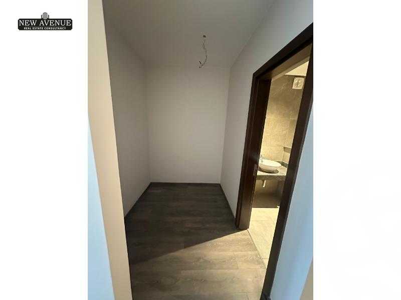 https://aqarmap.com.eg/en/listing/6037217-for-sale-cairo-el-sheikh-zayed-city-compounds-zyd-wr-llttwyr-park-towers-zed-el-sheikh-zayed-compound