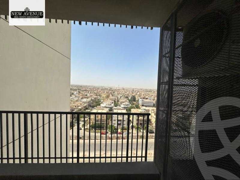 https://aqarmap.com.eg/en/listing/6037217-for-sale-cairo-el-sheikh-zayed-city-compounds-zyd-wr-llttwyr-park-towers-zed-el-sheikh-zayed-compound
