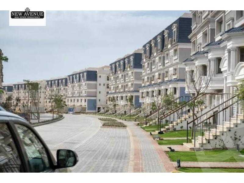 https://aqarmap.com.eg/en/listing/6037439-for-sale-cairo-new-cairo-compounds-mountain-view-hyde-park