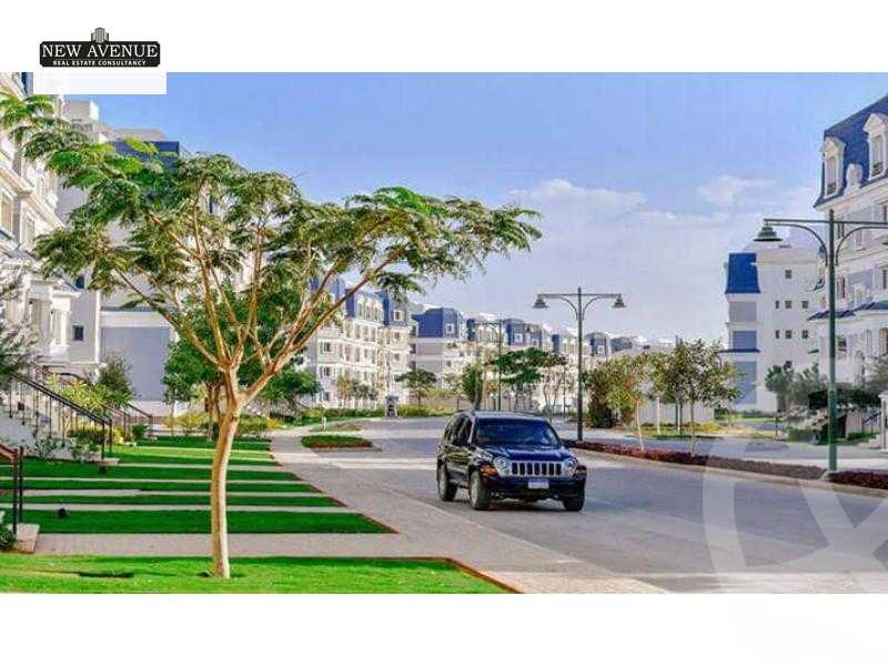 https://aqarmap.com.eg/en/listing/6037439-for-sale-cairo-new-cairo-compounds-mountain-view-hyde-park
