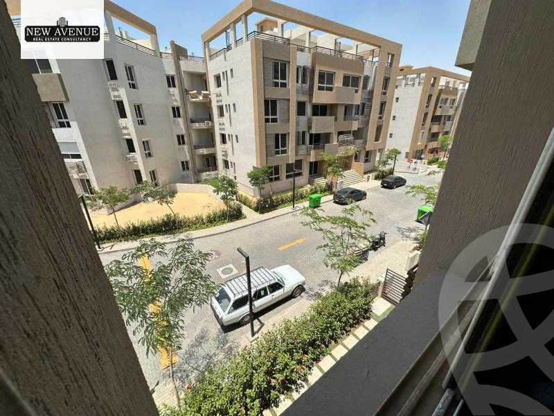 https://aqarmap.com.eg/en/listing/6037471-for-sale-cairo-el-shorouk-compounds-granda-life