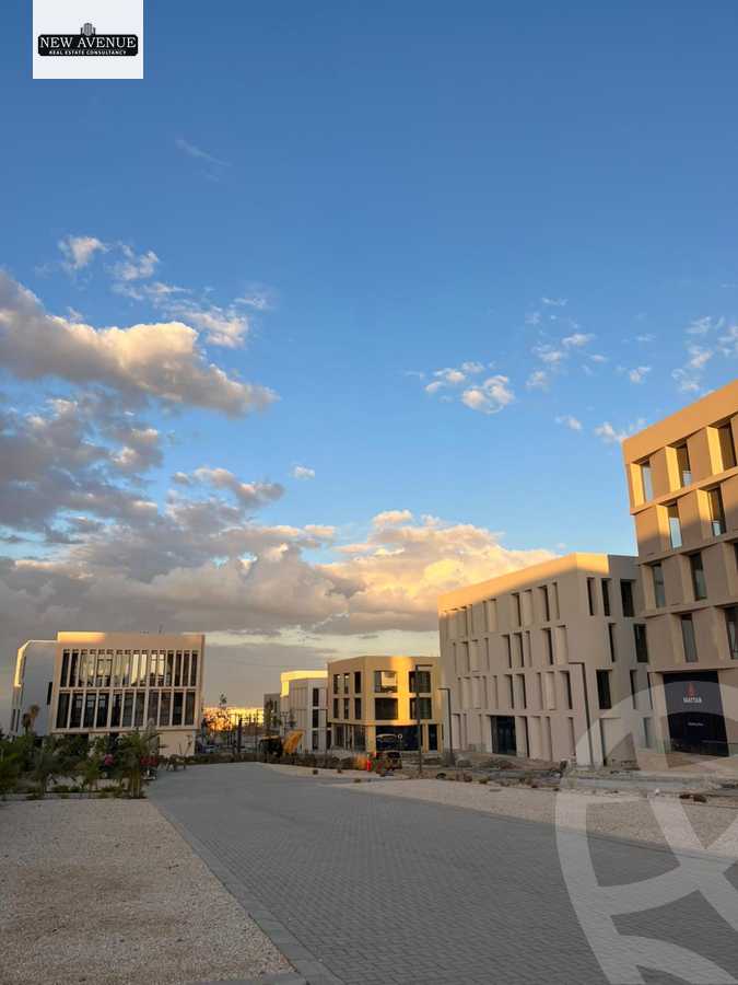 https://aqarmap.com.eg/en/listing/6038759-for-sale-cairo-new-cairo-compounds-o-yard-mall-concrete