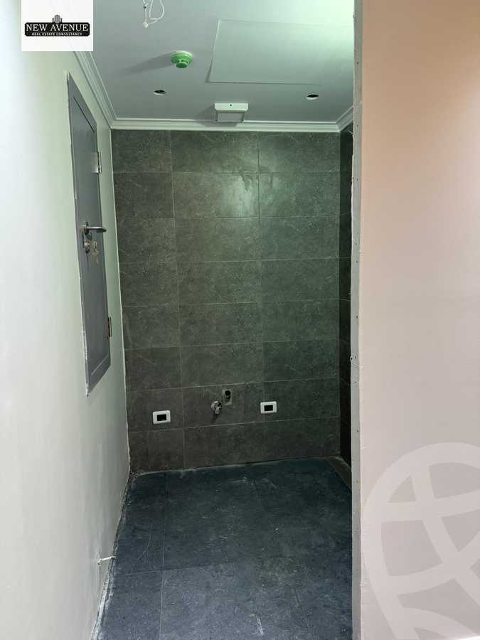 https://aqarmap.com.eg/en/listing/6039316-for-rent-cairo-new-cairo-compounds-hyde-park-centre-ville-hyde-park
