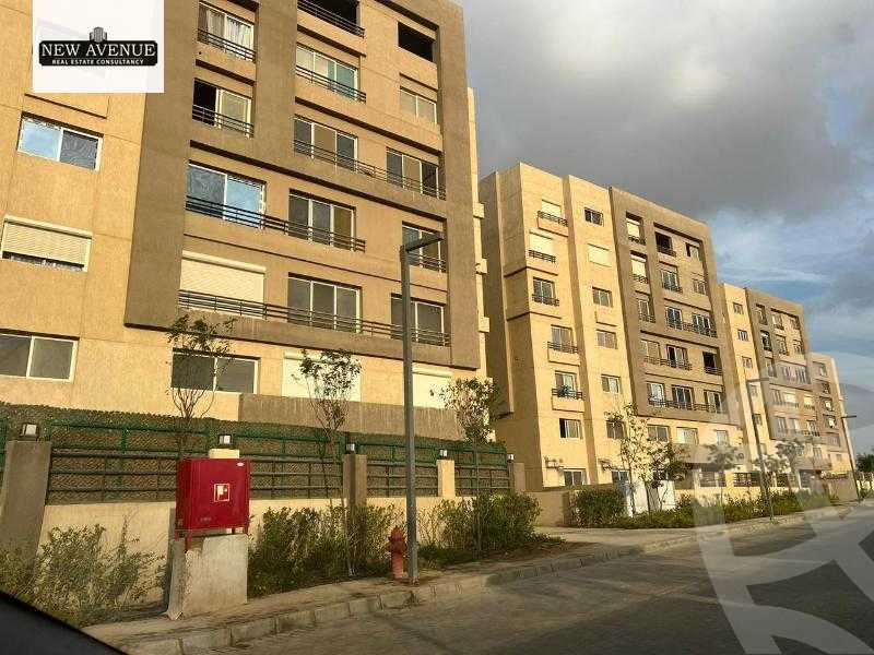 https://aqarmap.com.eg/ar/listing/6039631-for-sale-cairo-new-cairo-compounds-the-square