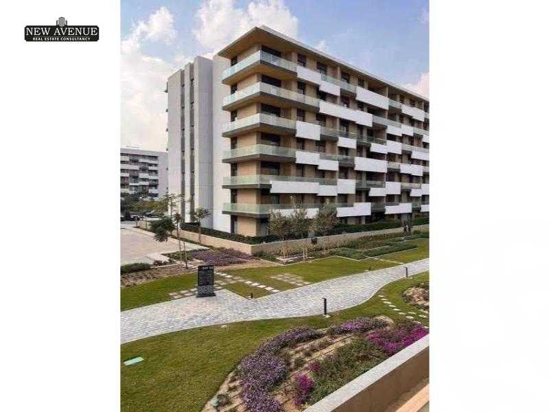 https://aqarmap.com.eg/en/listing/6039768-for-sale-cairo-el-shorouk-compounds-alborouj