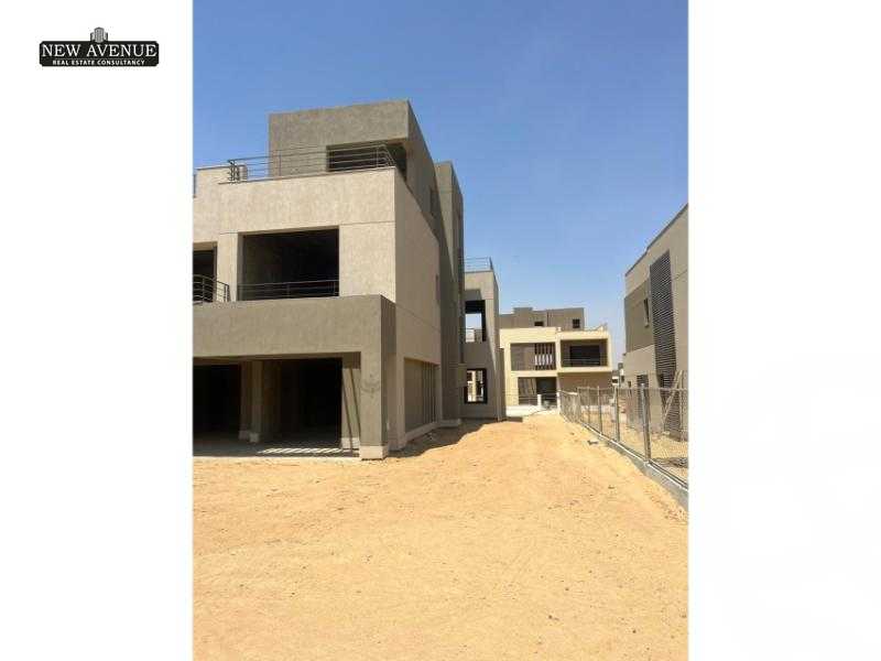 https://aqarmap.com.eg/en/listing/6039892-for-sale-cairo-new-cairo-compounds-blm-hylz-nyw-kyrw