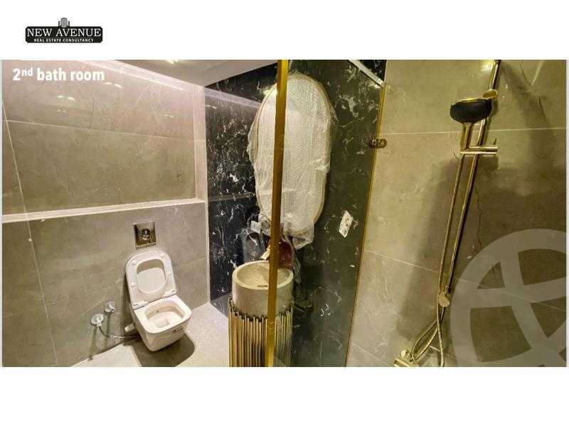 https://aqarmap.com.eg/en/listing/6040099-for-sale-cairo-6th-of-october-compounds-october-plaza