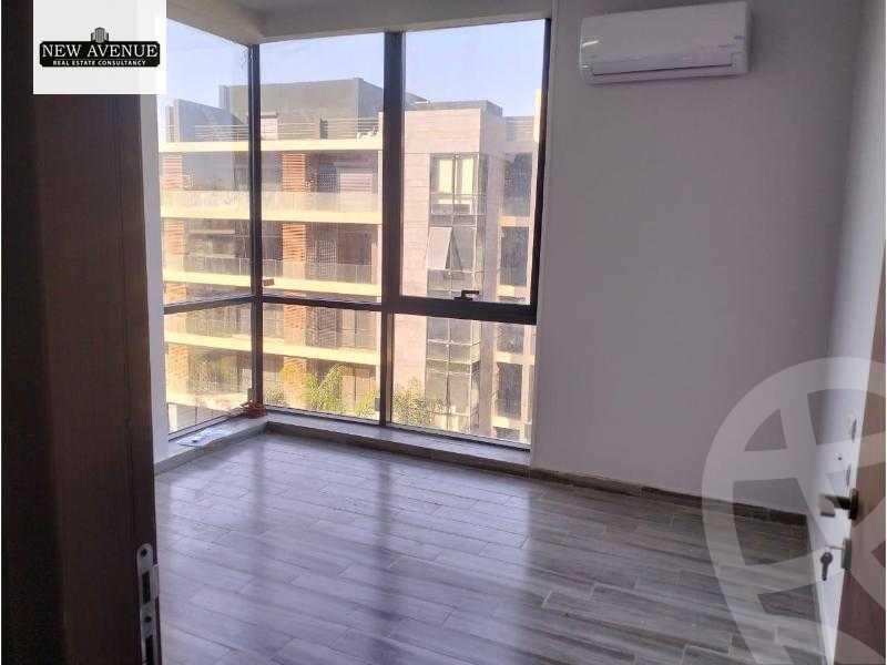 https://aqarmap.com.eg/en/listing/6040216-for-sale-cairo-new-cairo-compounds-el-patio-oro