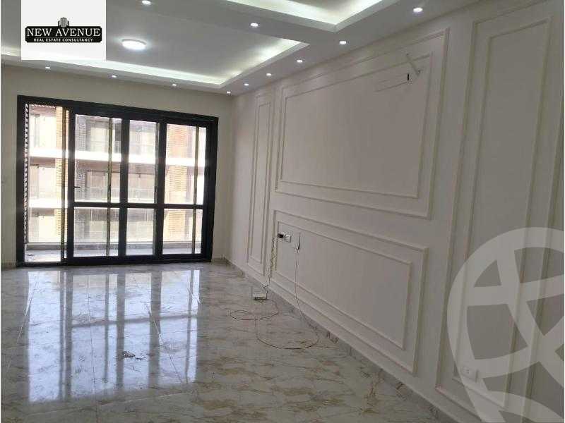 https://aqarmap.com.eg/en/listing/6040216-for-sale-cairo-new-cairo-compounds-el-patio-oro