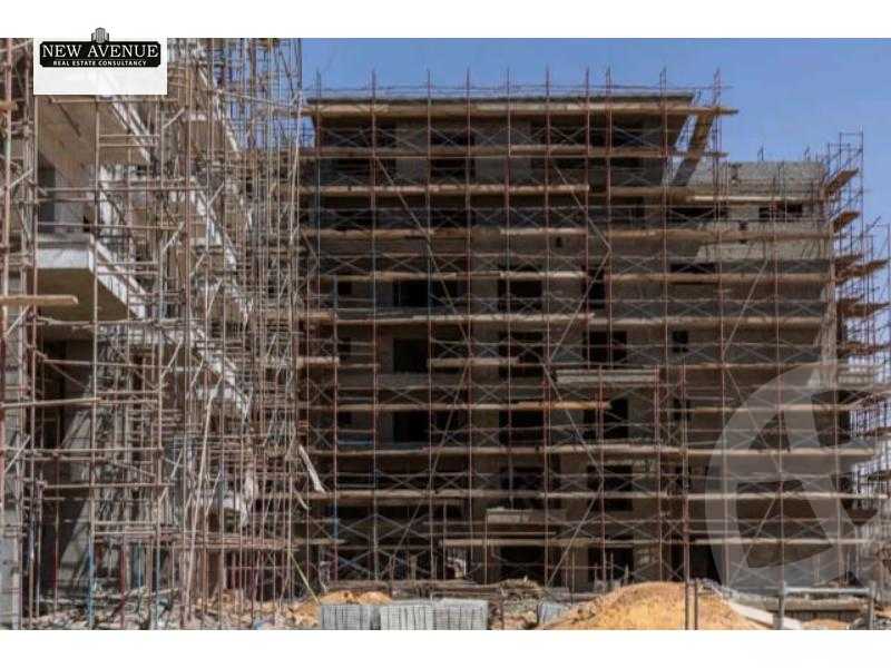 https://aqarmap.com.eg/en/listing/6040310-for-sale-cairo-new-cairo-compounds-swan-lake-iris-swan-lake-residence