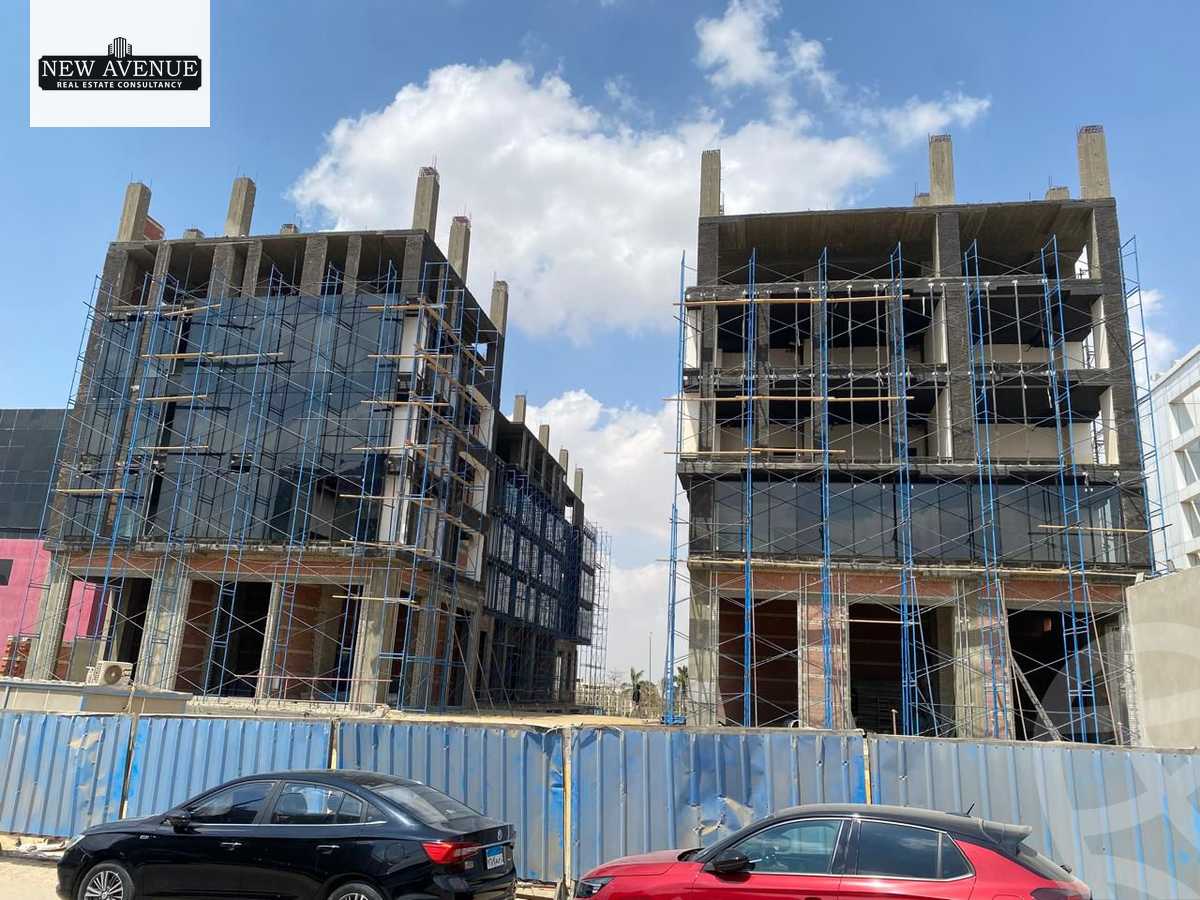https://aqarmap.com.eg/en/listing/6042088-for-sale-cairo-new-cairo-compounds-white-residence-upwyde