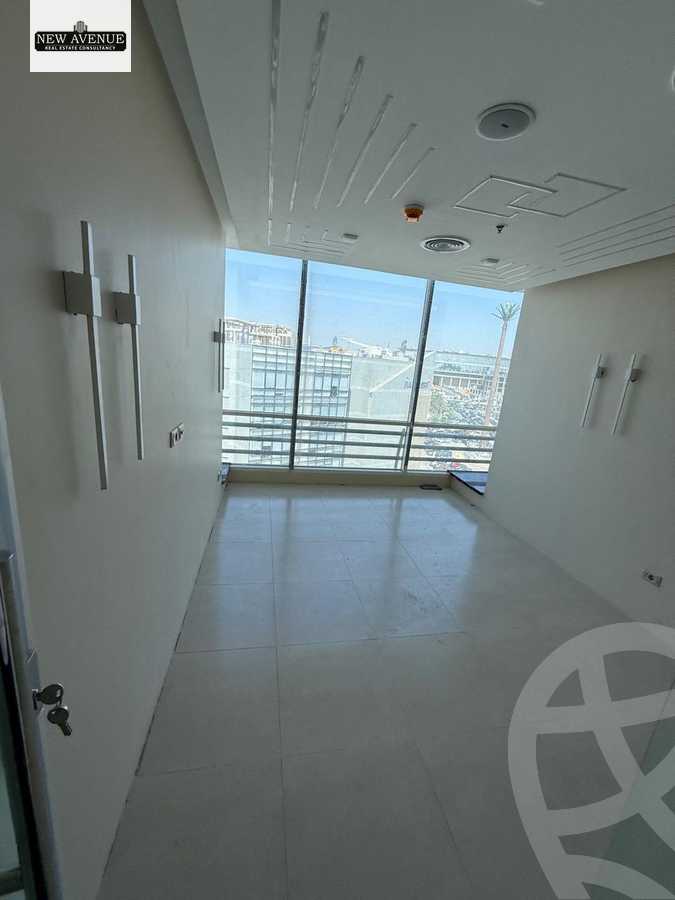 https://aqarmap.com.eg/en/listing/6042155-for-rent-cairo-new-cairo-compounds-kyrw-kbytl-sntr-ktlyst-llttwyr