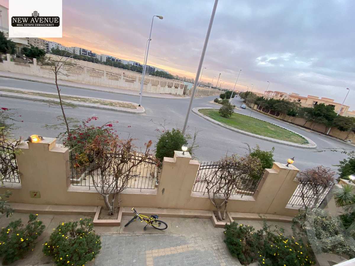 https://aqarmap.com.eg/en/listing/6058203-for-sale-cairo-new-cairo-compounds-el-ashrafia