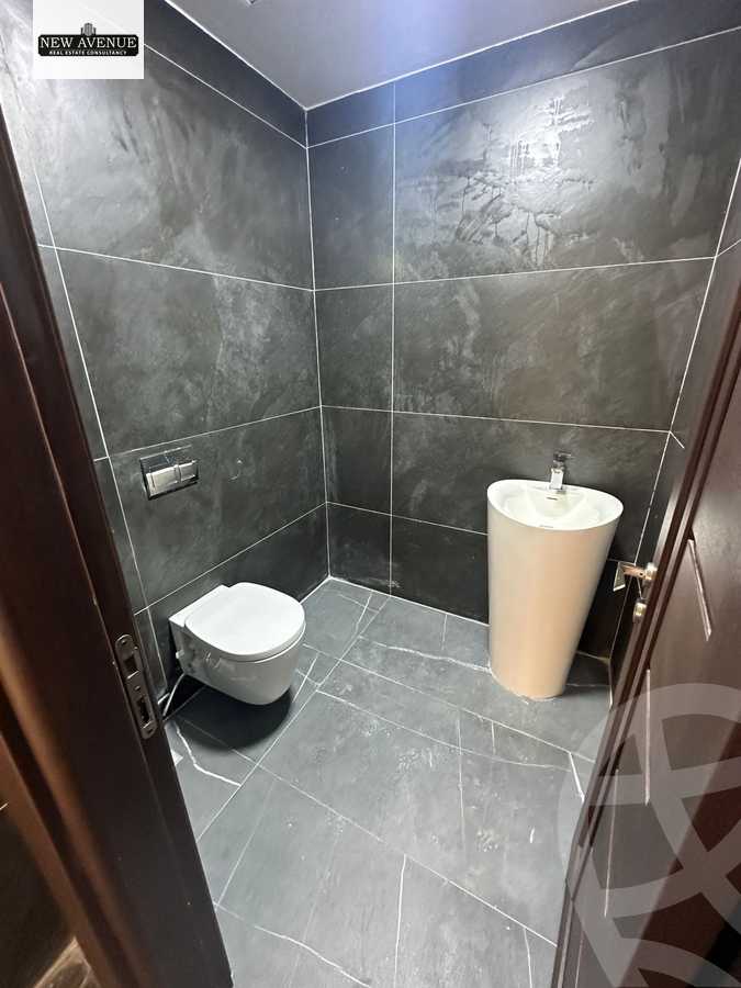 https://aqarmap.com.eg/en/listing/6065388-for-rent-cairo-new-cairo-compounds-mivida-mivida-business-park-emaar