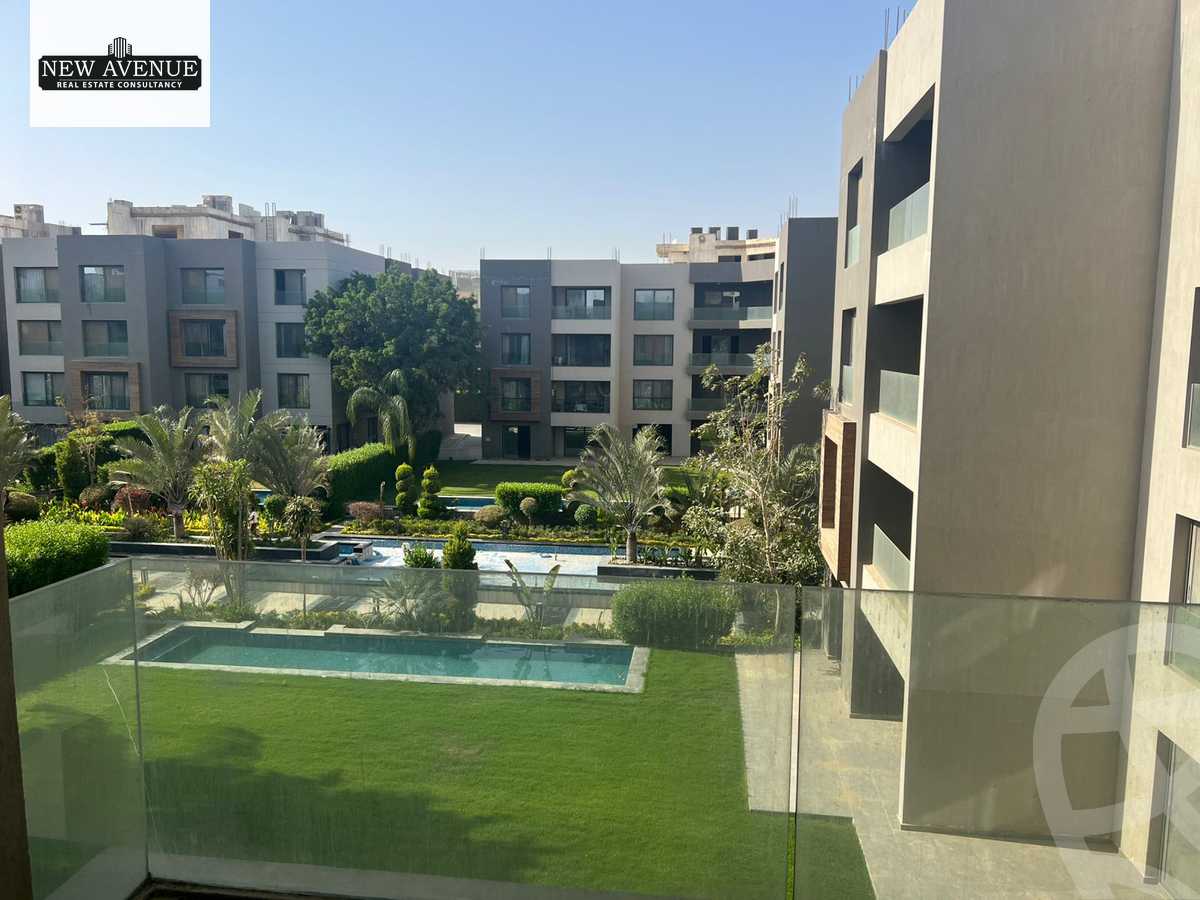 https://aqarmap.com.eg/en/listing/6066594-for-sale-cairo-new-cairo-compounds-silver-palm