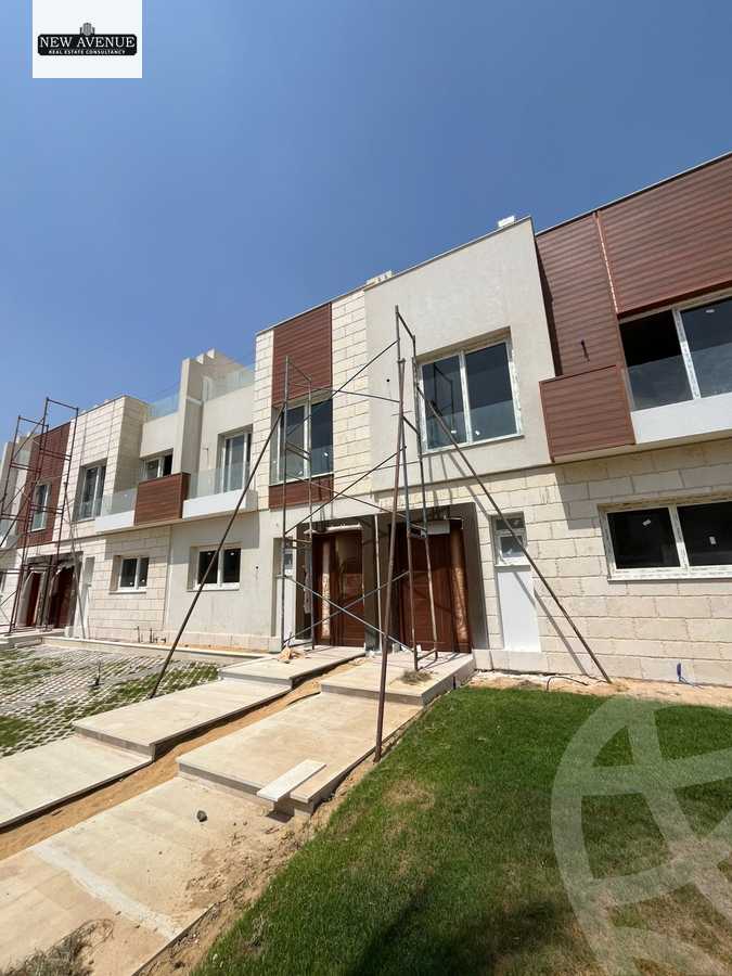 https://aqarmap.com.eg/en/listing/6071050-for-sale-cairo-new-cairo-compounds-azzar