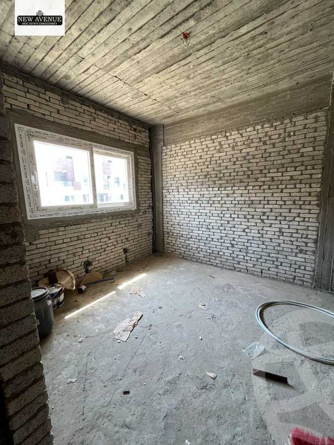 https://aqarmap.com.eg/en/listing/6071050-for-sale-cairo-new-cairo-compounds-azzar