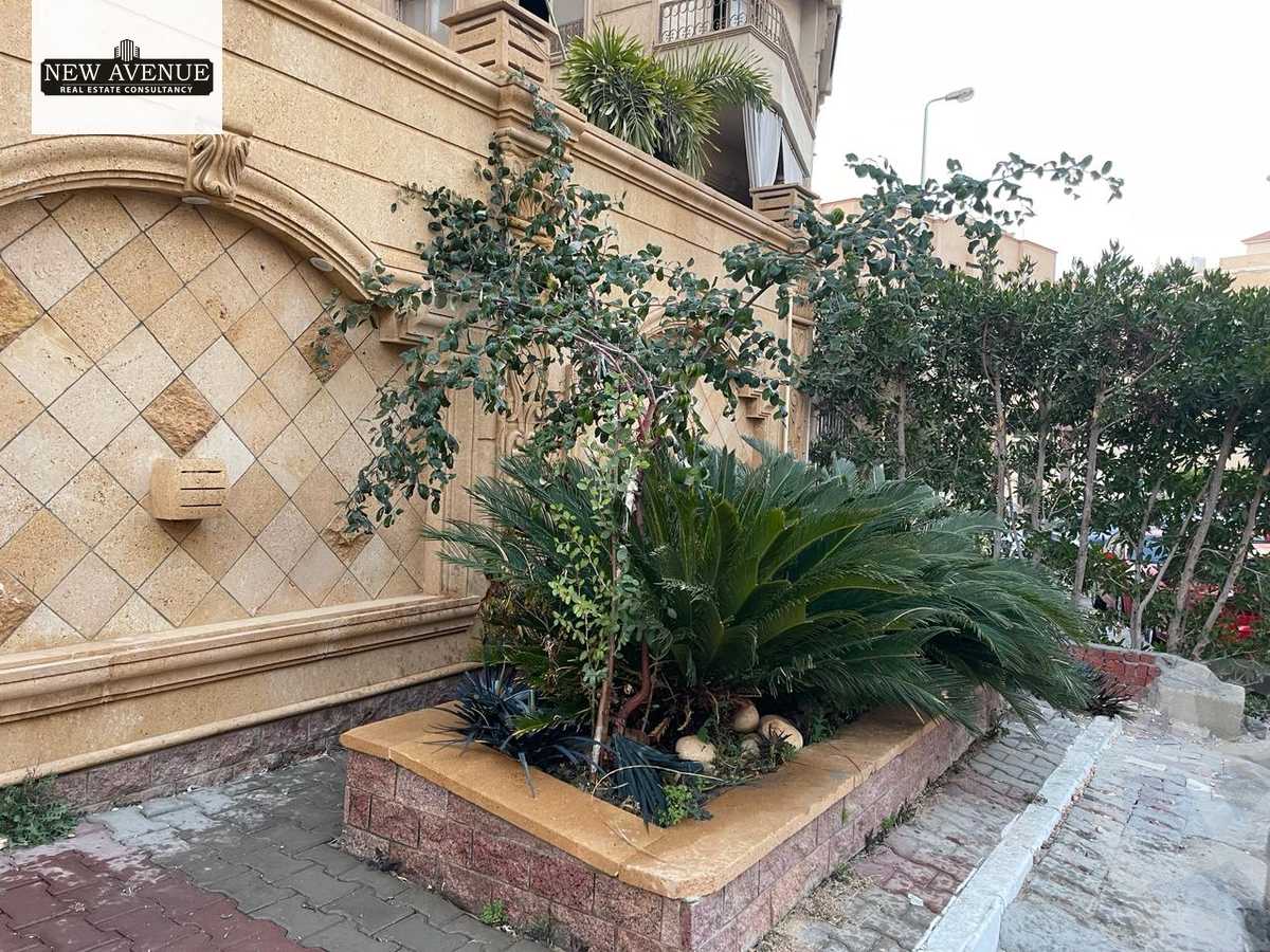 https://aqarmap.com.eg/en/listing/6071115-for-sale-cairo-new-cairo-el-banafsg-el-banafsag-omarat-al-gabri-st