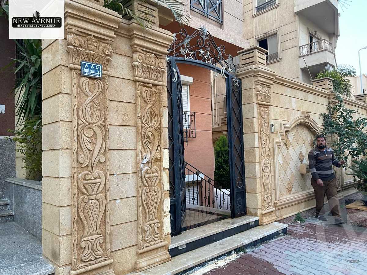 https://aqarmap.com.eg/en/listing/6071115-for-sale-cairo-new-cairo-el-banafsg-el-banafsag-omarat-al-gabri-st
