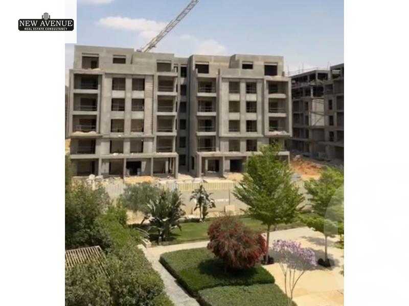 https://aqarmap.com.eg/en/listing/6080989-for-sale-cairo-new-cairo-compounds-mwn-ryzydns-lmrsm-llttwyr