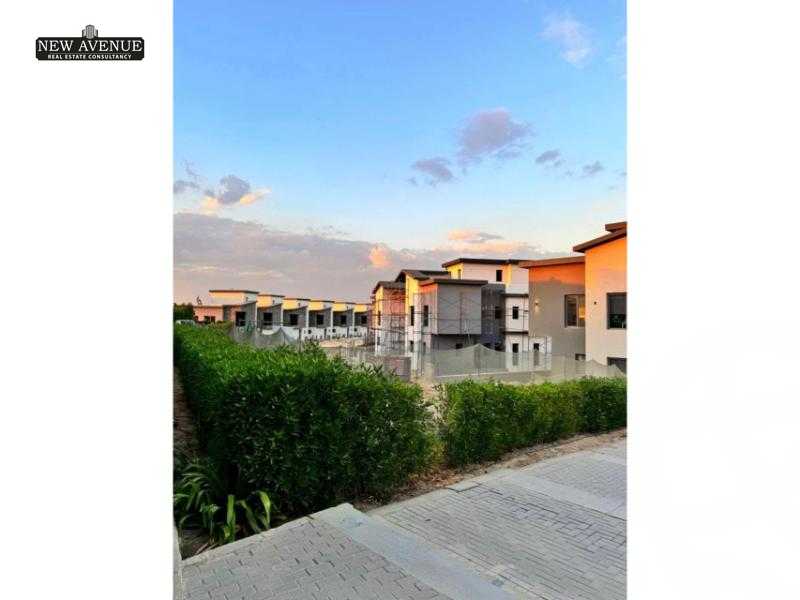 https://aqarmap.com.eg/en/listing/6083281-for-sale-cairo-new-cairo-compounds-kmbwnd-kryk-twn-il-cazar