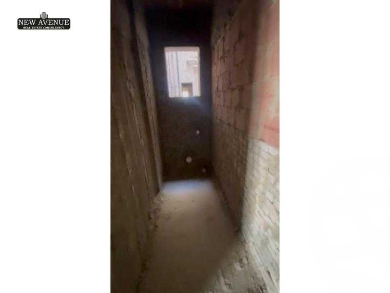 https://aqarmap.com.eg/en/listing/6083466-for-sale-cairo-new-cairo-compounds-mwntn-fyw-y-syty-club-park-mountain-view-icity