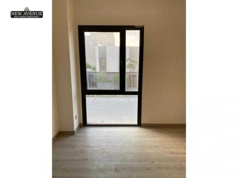 https://aqarmap.com.eg/en/listing/6083550-for-sale-cairo-el-shorouk-compounds-al-burouj-compound-imkan