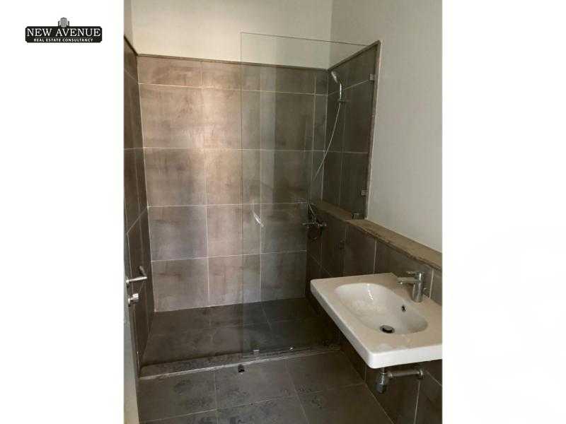 https://aqarmap.com.eg/en/listing/6083550-for-sale-cairo-el-shorouk-compounds-al-burouj-compound-imkan