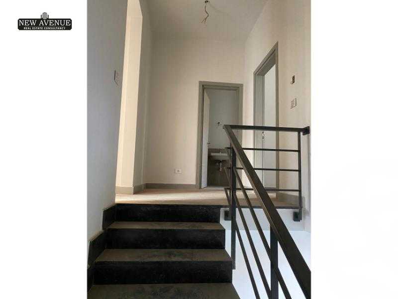 https://aqarmap.com.eg/en/listing/6083550-for-sale-cairo-el-shorouk-compounds-al-burouj-compound-imkan