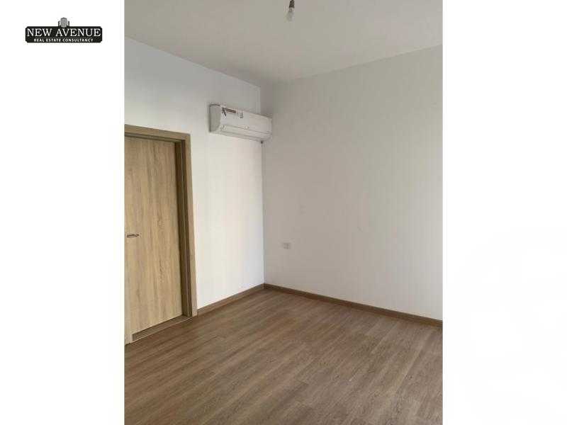 https://aqarmap.com.eg/en/listing/6083605-for-sale-cairo-new-cairo-compounds-fifth-square