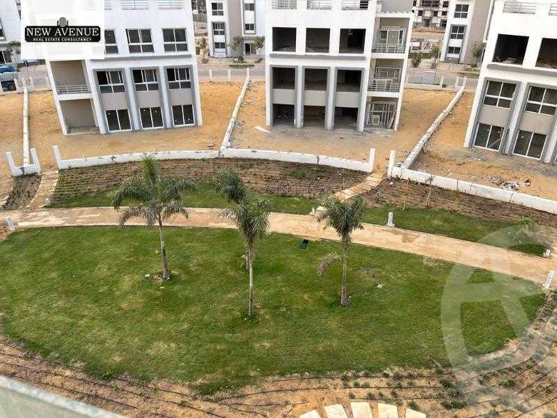 https://aqarmap.com.eg/ar/listing/6083809-for-sale-cairo-new-cairo-compounds-hyde-park-park-corner-hyde-park