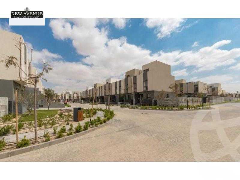 https://aqarmap.com.eg/en/listing/6084038-for-sale-cairo-el-shorouk-compounds-al-burouj-compound-imkan