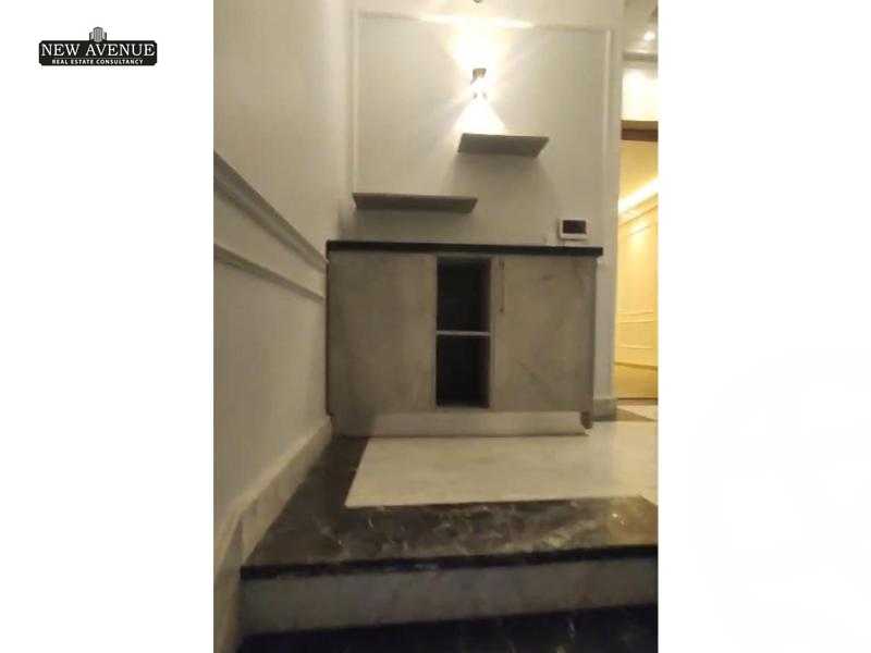 https://aqarmap.com.eg/en/listing/6084105-for-sale-cairo-new-cairo-compounds-layan-residence