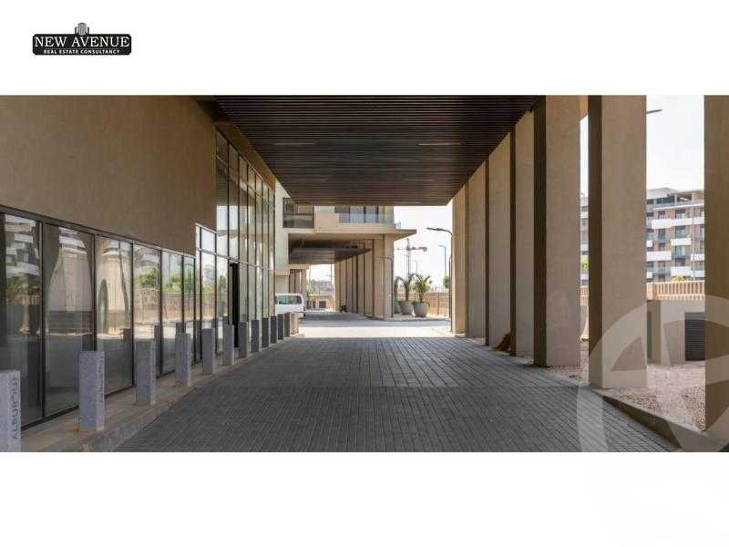 https://aqarmap.com.eg/en/listing/6084159-for-sale-cairo-el-shorouk-compounds-al-burouj-compound-imkan