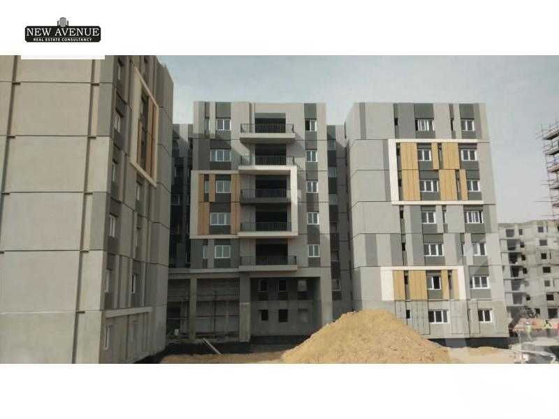 https://aqarmap.com.eg/en/listing/6085550-for-sale-cairo-new-cairo-lmstqbl-syty-compounds-hap-town