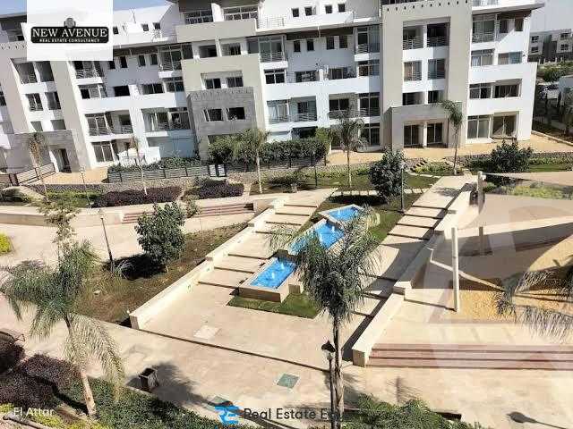 https://aqarmap.com.eg/ar/listing/6087647-for-sale-cairo-new-cairo-compounds-hyde-park-centre-ville-hyde-park
